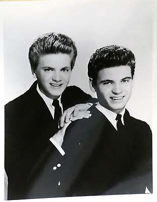 #ad Everly Brothers EVERLY BROTHERS PHOTO 8#x27;#x27; x 10#x27;#x27; inch Photograph