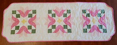 #ad NEW Pastel Pink Tulips Pieced Table Runner Quilt 15quot; x 42quot; White Pink Quilted