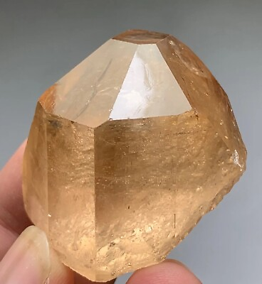 #ad 544 Carats Terminated Topaz Crystal From Pakistan