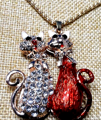 #ad Betsey Johnson Women#x27;s Fashion Jewelry Glass Enamel Cat Couple Necklace Pendant