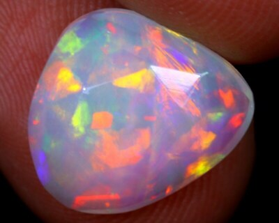 #ad Natural Opal 2.70 carat