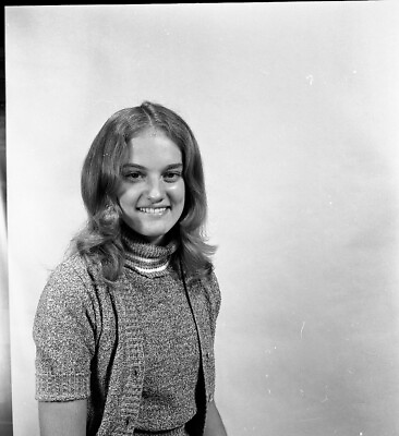 #ad Vintage Negative Bamp;W Med Format 1970#x27;s Yearbook Photo Teen Girl Student #94
