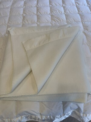 #ad Vintage Fieldcrest Chateau Ivory Acrylic Full Queen 86” X 87” Blanket Soft
