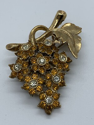 #ad Vintage Brooch Pin Rhinestone Amber Goldtone Grape Cluster Leaf Vine Unsigned