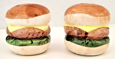 #ad Cheeseburger Burger Ceramic Salt and Pepper Shakers Made in Taiwan