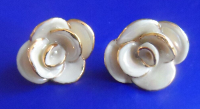 #ad Vintage Earrings PIERCED WHITE ENAMEL ROSE w GOLD ACCENTS