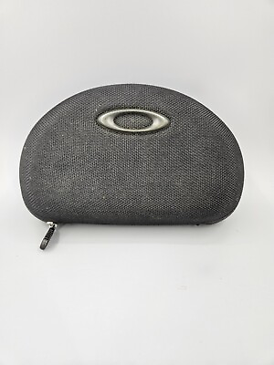 #ad Vintage Oakley Sunglass Case Black Clamshel w Good Foam Padding