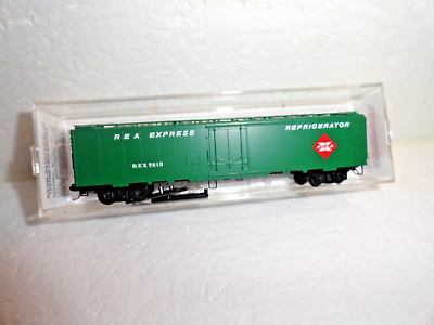 #ad Micro Trains MTL 52020 52quot; Rivited Steel Express Reefer for REA Express 7215