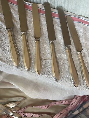 #ad 6 VINTAGE COMMUNITY SILVER PLATE KNIVES WITH DELUXE STAINLESS BLADES Have M On T