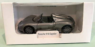 #ad New Porsche Museum Model Car 918 Spyder 1:24 NIB