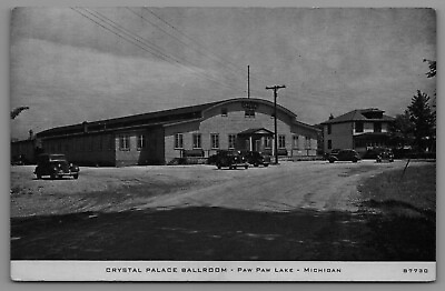 #ad Postcard MI Crystal Palace Ballroom Paw Paw Lake Michigan Classic Cars C8