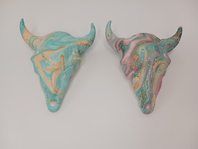 #ad Colorful Western 5quot; Ceramic Bull Cow Longhorn Skull Lot of 2 Pink Turquoise