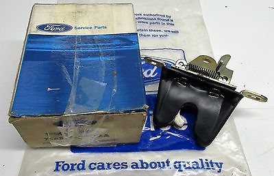 #ad MK2 ESCORT RS2000 GENUINE FORD NOS BOOT LATCH ASSY 75AB T43200 AA 6021219