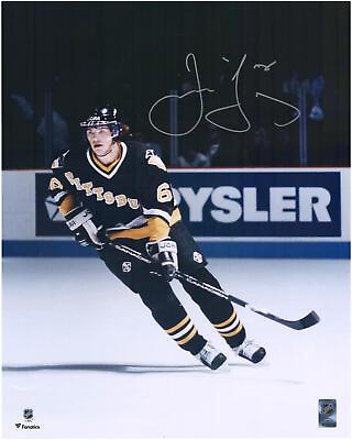 #ad Jaromir Jagr Pittsburgh Penguins Signed 16x20 Black Jersey Skating Photo