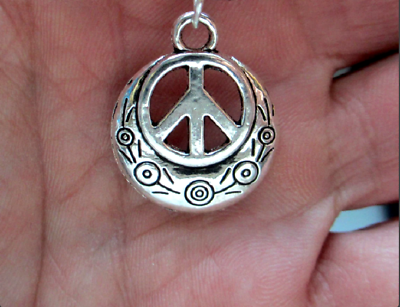 #ad HIPPIE ANTI WAR PEACE SIGN RETRO LOVE Charm On 22quot; 925 Sterling Silver Necklace