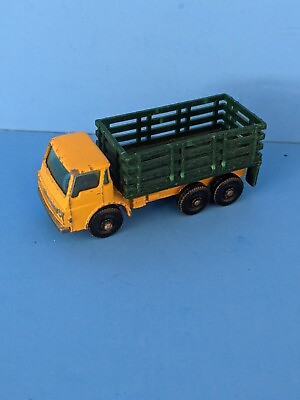 #ad Lesney Matchbox Stake Truck No.4 Yellow Green Made in England A1