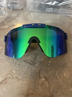 #ad Sunglasses Polarized Blue Green C12 New In Box