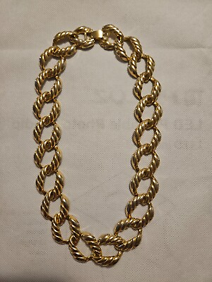 #ad VINTAGE GOLD TONE LARGE LINK TEXTURED NECKLACE 1980#x27;S SUPER NICE