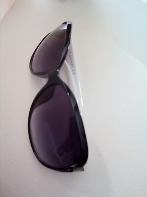 #ad Tahari Sunglasses Women TH660 0XWH Black Frames White Jacket Arms Flattering