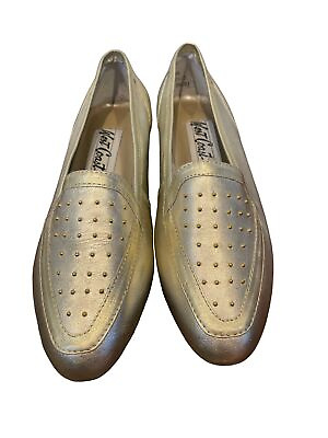 #ad VTG West Coast women#x27;s metallic gold pointed toe studded leather flats Size 9