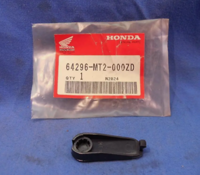 #ad Honda 64296 MT2 000ZD Deflector Cap L NOS GL1500A