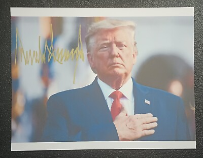 #ad Donald Trump Autograph signed with his signature Gold Marker In Person