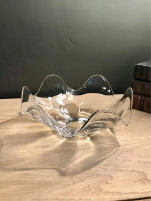 #ad Vintage Crystal Clear Ruffled Glass Dish Wavy Serving Bowl 9” MCM Design Art