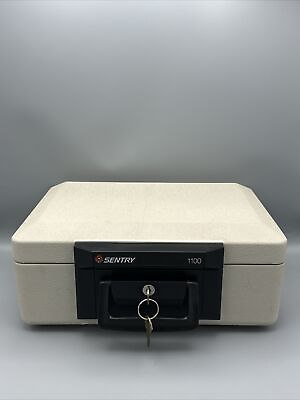 #ad Sentry 1100 Portable Fire Safe Security Box Chest Lockbox w Handle amp; 2 Keys