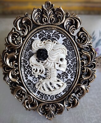 #ad 3D Skull Female Photo Frame. Gothic Halloween Home Decoration. 9quot;X7quot;