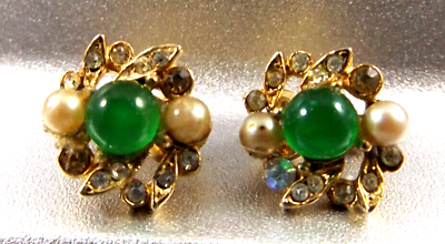 #ad Vintage Costume Petite Earrings Green Glass Faux Pearl Rhinestone Gold tone