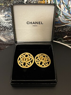 #ad Authentic CHANEL CC EARRING CHANEL GOLD TONE ROUND FRETWORK EARRING Clip On