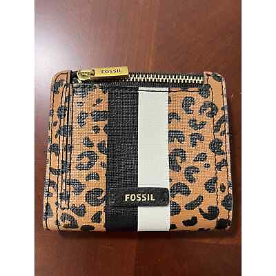 #ad Fossil Logan Bifold Wallet Women’s Cheetah Brown Zip Card Small
