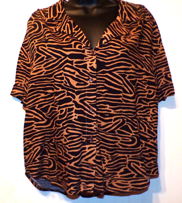 #ad JaneDelancey Leopard Crop Button Up Shirt Women OVERSIZE LG Tab short sleeve LB