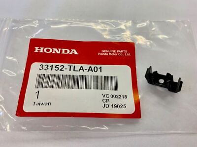#ad Genuine Honda Driver Side Headlamp Molding Clip 33152 TLA A01