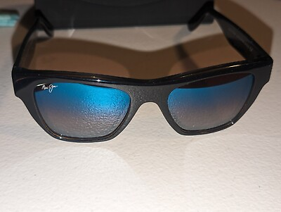 #ad Maui Jim Ekolu Black Sunglasses Polarized Blue to Silver Lenses Barely Used
