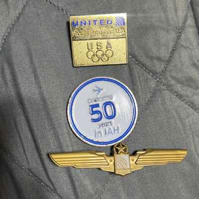 #ad United Airlines Collectible Pin