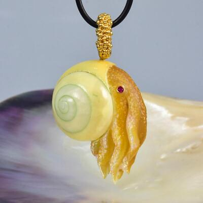 #ad Octopus Pendant Land Snail Mother of Pearl Carving amp; Gold Vermeil Sterling 19.1g