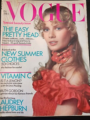 #ad Vogue Magazine April 1 1971 Charly Stember Fashion Make up 1970s