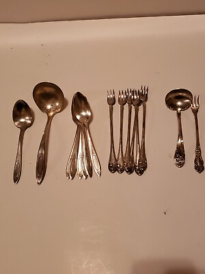 #ad VTG Community Silverplate Lot Of 16 Peices Serving And Specialty Peices $35.99