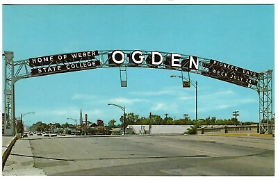 #ad Famous Arch Welcome to Ogden Utah c1950#x27;s Unused Postcard