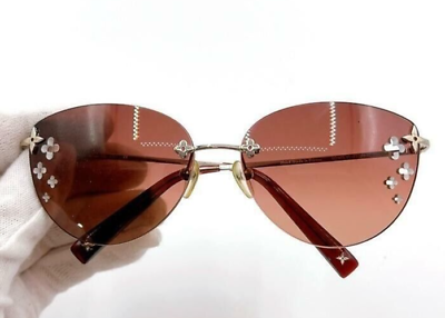 #ad Louis Vuitton Sunglasses Flower Desmayo Cat Eye Z0143U ladies
