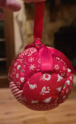 #ad Vintage Red Patchwork QUILTED Fabric Ball Christmas Ornament Handmade