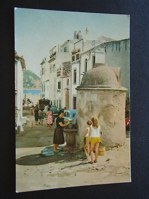 #ad TOSSA COSTA BRAVA A TYPICAL AND ANCIENT FOUNTAIN POSTCARD