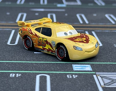 #ad Disney Pixar Cars Diecast Yellow Cars 2 Lightning McQueen World Grand Prix VHTF