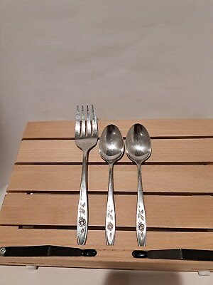 #ad Oneida Community quot;Morning Rosequot; Pattern 1960#x27;s two Spoons amp; one large Fork set 3 $16.95