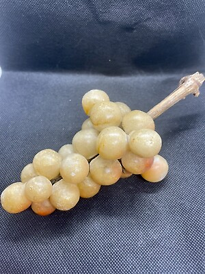 #ad Vintage Italian Stone Fruit Yellow Grape Cluster Alabaster Country Cottage 8”