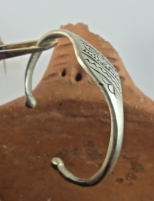 #ad Navajo Silver Vintage Etched Face Crushed Cuff Bracelet