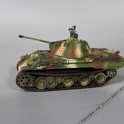 #ad 1 72 WWII German Army Panther Ausf.G Tank Tri Color Camo Plastic static Model