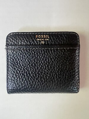 #ad FOSSIL Small ID Wallet Women’s Black Pebble Stone Leather Zipper Pocket MINT