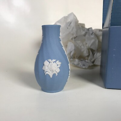 #ad Wedgwood Blue Jasperware Floral Swirl Mini 3quot; Perfume Bottle Miniature Vase
